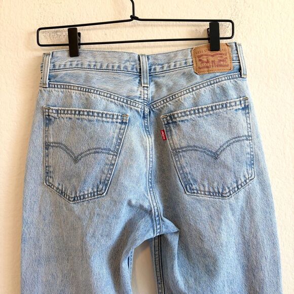 LEVI'S Low Pro Straight Mid Rise Light Wash Denim Jeans Womens 27 - Picture 6 of 6